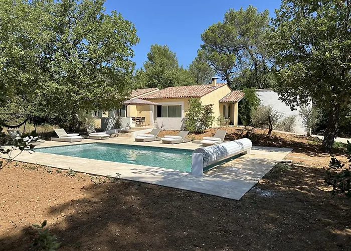 Sous Les Oliviers, Villa Entiere 6 Personnes, Climatisee, Piscine Chauffee